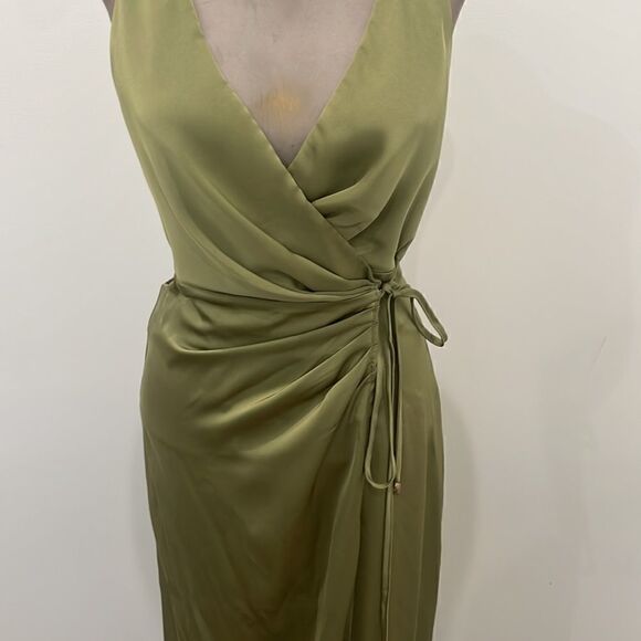 NWT LEXI marigold satin cutout maxi dress - Picture 8 of 12